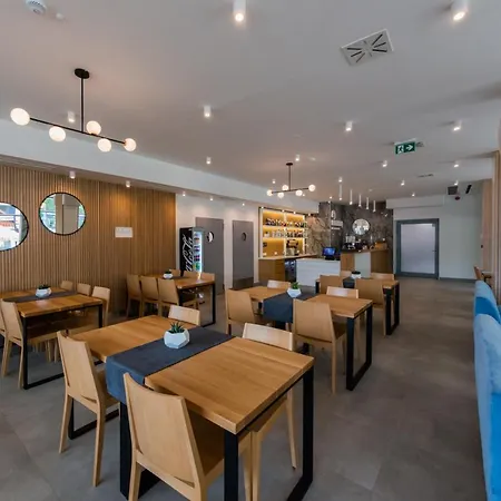 Aparthotel Pod Kolejka Szczawnica