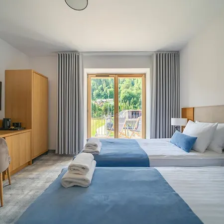 Pod Kolejka Aparthotel 3*