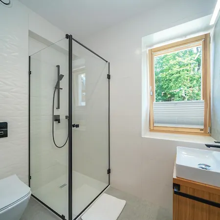 Apartmanhotel Pod Kolejka 3*