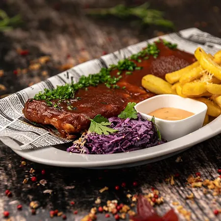 Pod Kolejka 아파트호텔 3*